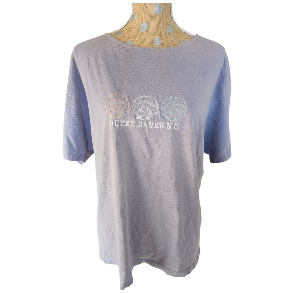 Vintage Outer Banks North Carolina Shell Embroidered Distressed T-shirt Purple